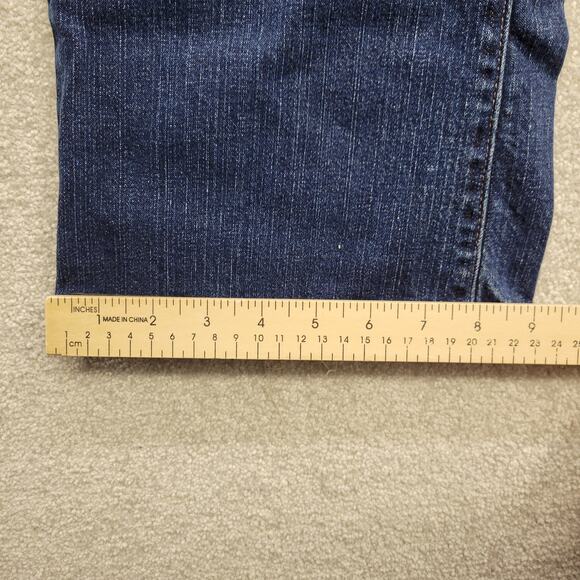 Levi Strauss & Co 520 Curvy Bootcut Jeans Women's Size Medium Dark Blue - Picture 7 of 9